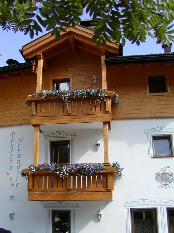 Pension Mirandola Colfosco Bagian luar foto